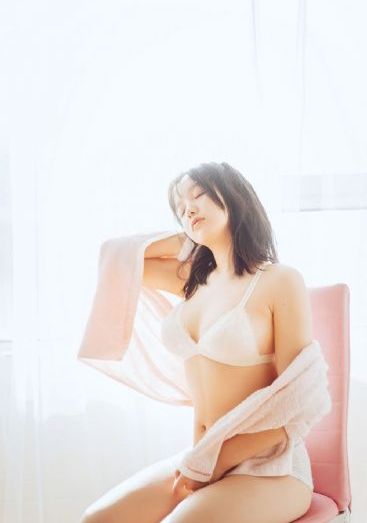 欧洲18最美成人A片女星排面_DVD神马影院在线