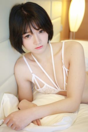 被两根粗大疯狂进出黑蕾丝_高清免费观看视频